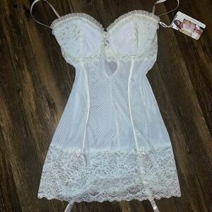 Coquette NWT White Lace Mesh Chemise L Bridal Lingerie